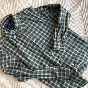 American Eagle men’s dress shirt